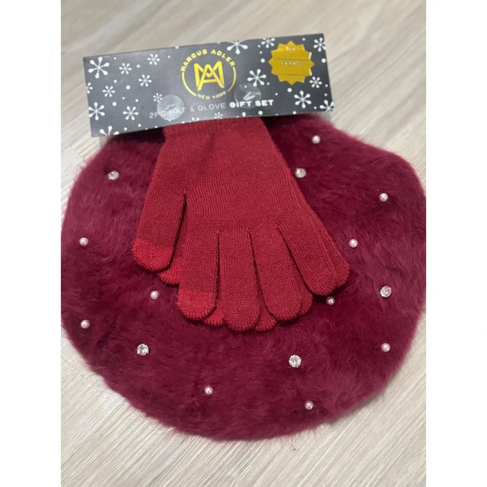 Marcus Adler New York Womens 2PC Faux Fur Beret‎ and Glove Gift Set Burgundy Red